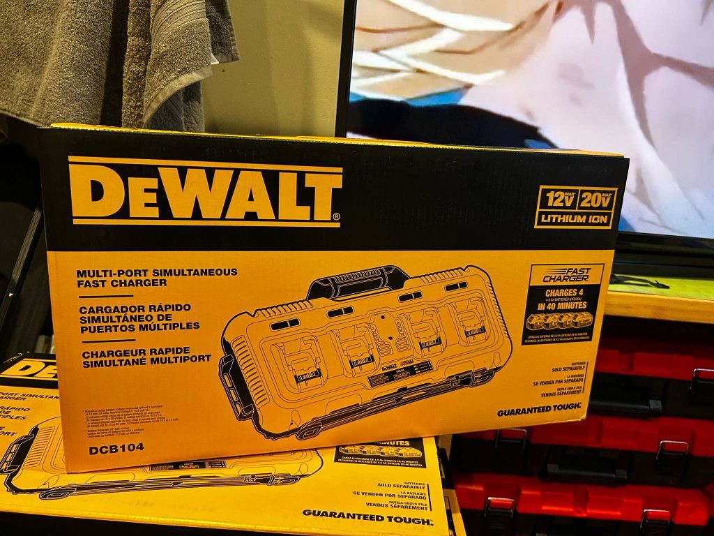 DeWalt Rapid Charger New In Box
