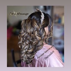 Curling 🥌 iron .Hairstyle