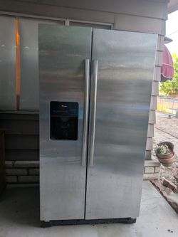 Refrigerator - Stainless Steel