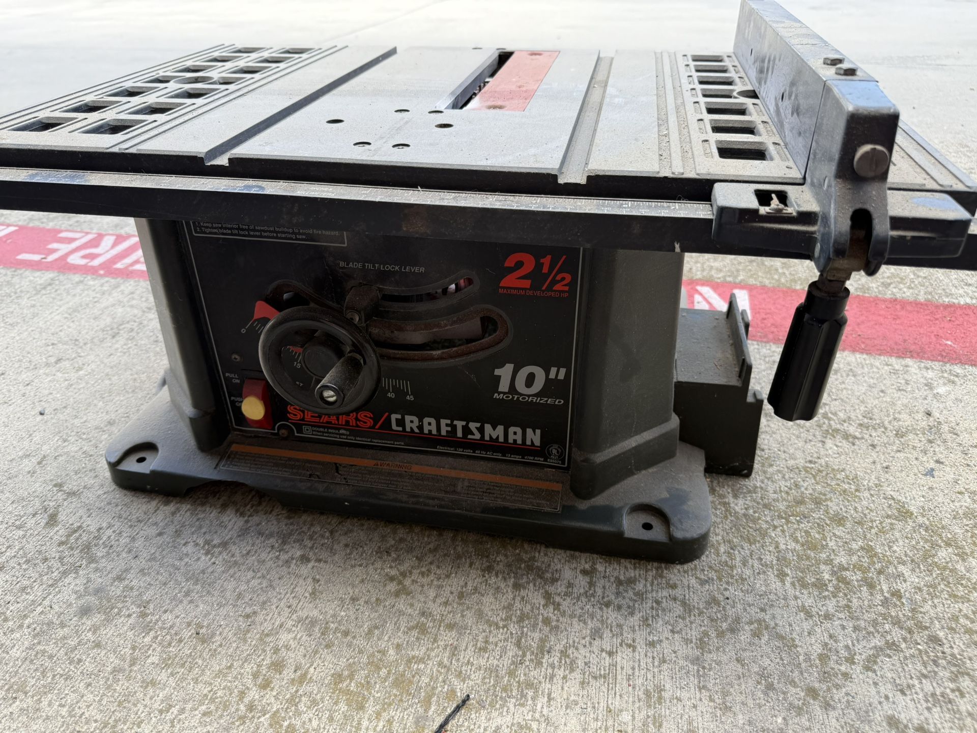Craftsman 10inch Table Saw