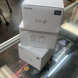 FujiFilm X Half Digital Camera 