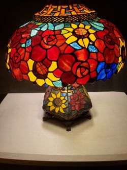 Tiffany Style Stained Glass Lamp Yellow Sunflowers with Red & Blue Flowers