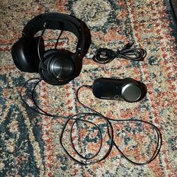 Arctis Nova Pro High Performance Gaming Headset