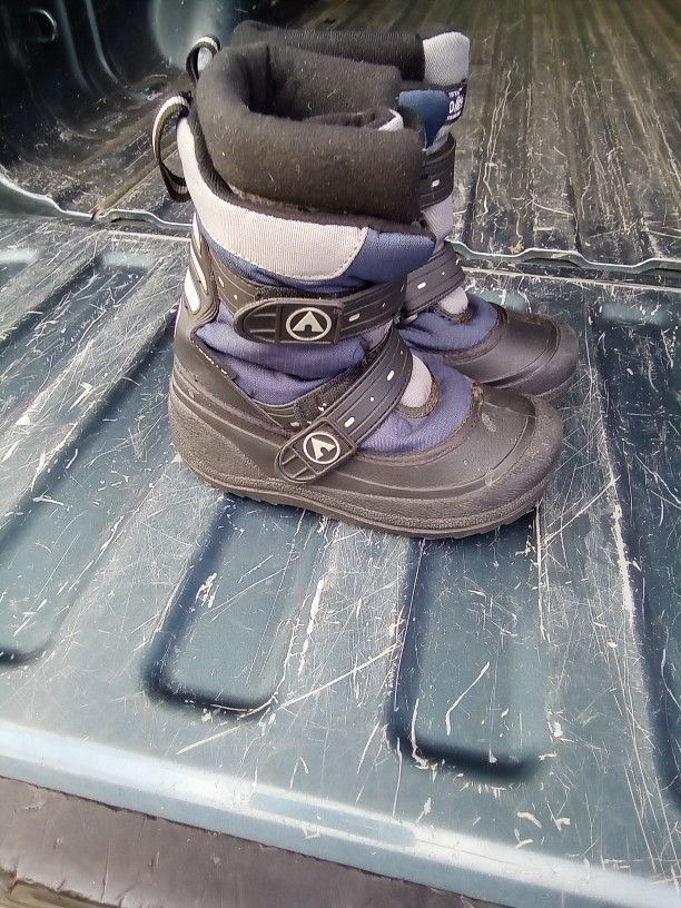 Airwalk Boys Snow Boots Size 1