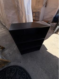 Small Black 3-Shelf Bookcase – 23¾” Wide × 9½” Deep × 31¾” Tall