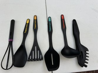 Tupperware New Set Utensils