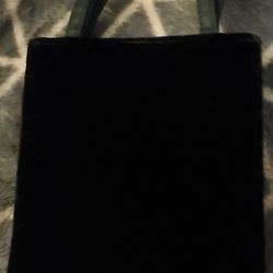 G.A.P BLACK PURSE 