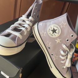Converse Size 2