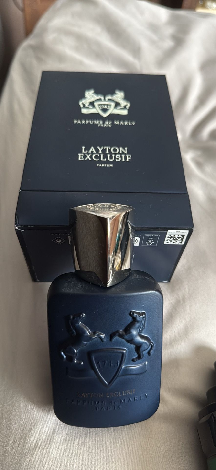 a bunch of colognes barely used
