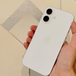 iPhone 16 Plus Unlocked With Warranty 