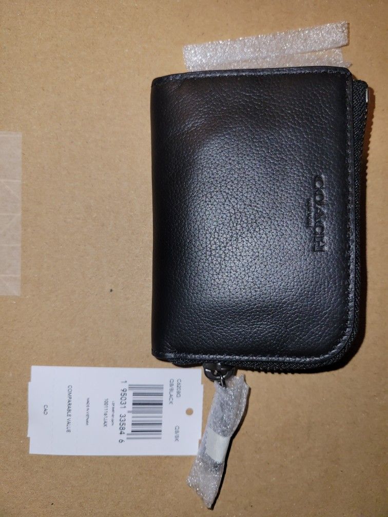 COACH L ZIP KEY WALLET