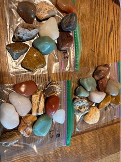 4 pounds tumbled stones/minerals