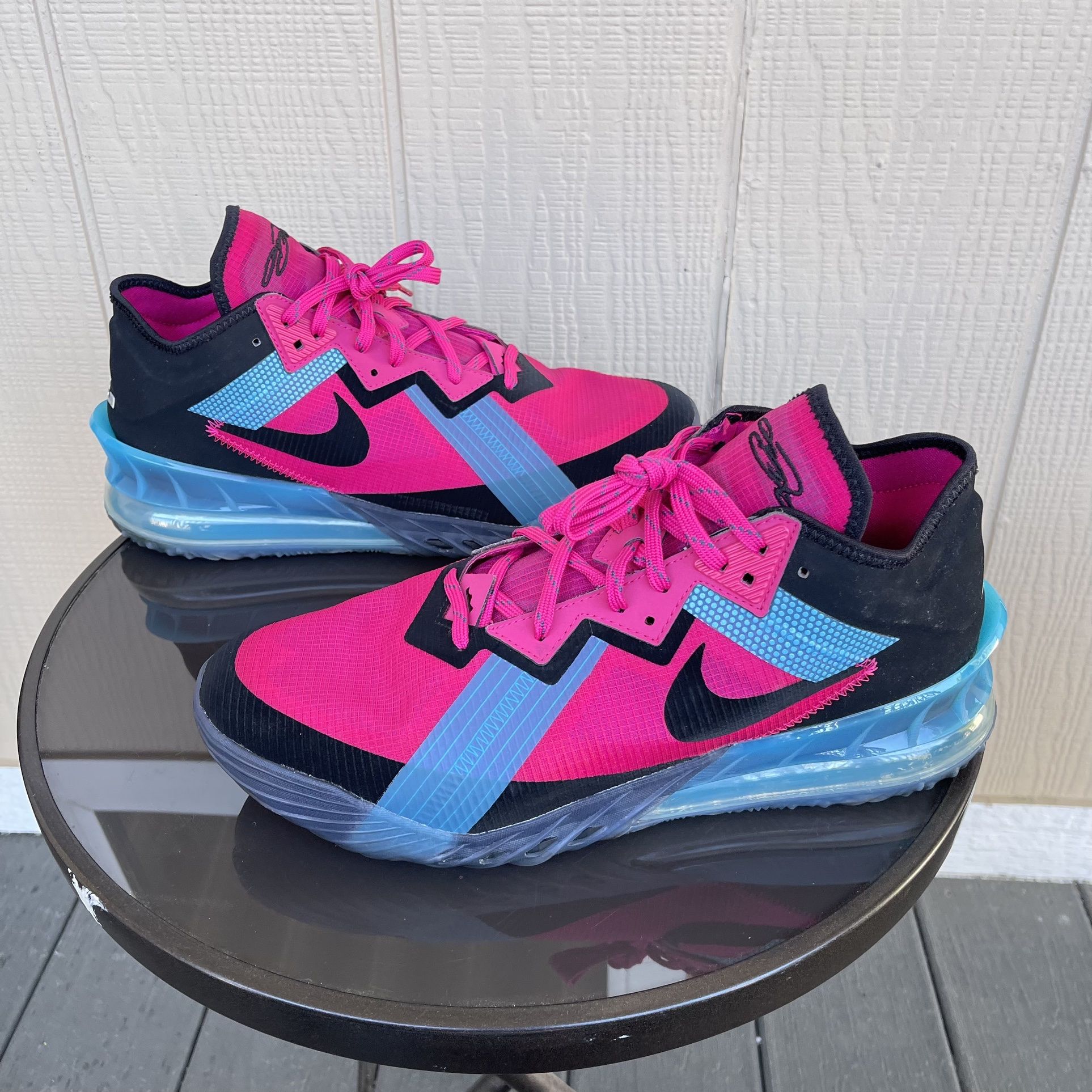 Basketball shoes low sale hotsell