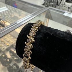 10Kyg Women’s Bracelet w/ Approximately 5CTW 