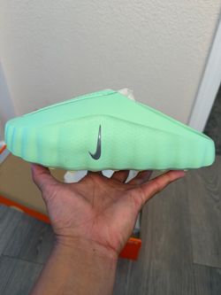Nike Mind 001 Size 11 Mens Cucumber Calm/Black/Barely  Volt