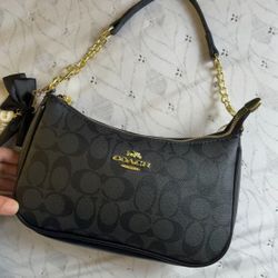 Black Teri Coach Shoulder Bag 