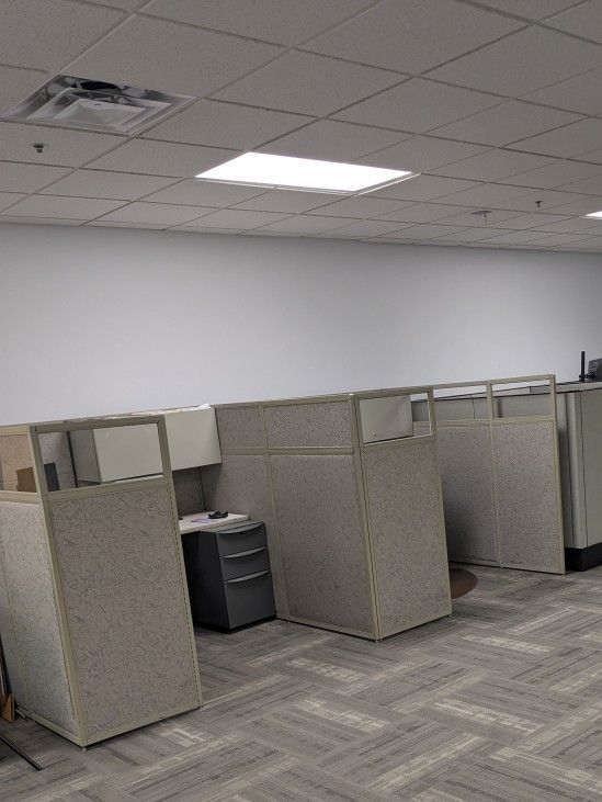 Free 2 Office Cubicles for Sale in Scottsdale, AZ OfferUp