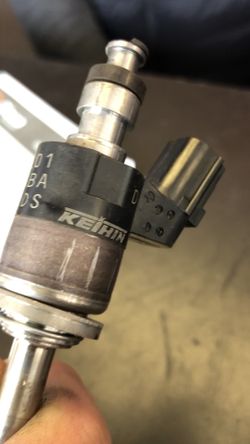 Fuel Injectors (Used) for a 2018 Honda Civic Si 4 Cyl