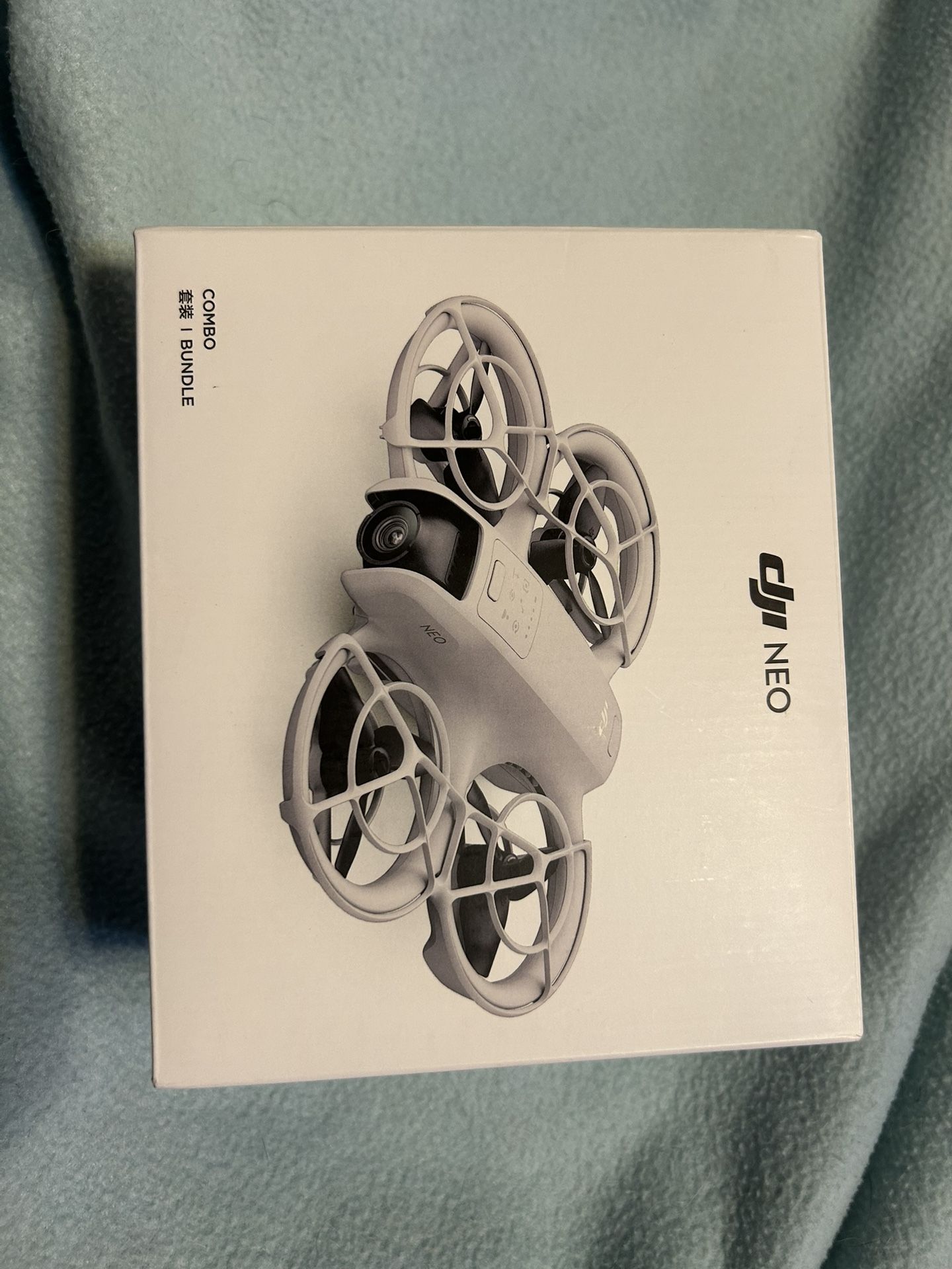 DJIa Neo Drone Combo