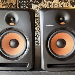 Pioneer Bulit8 