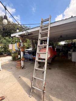Aluminum Extension Ladder 20ft