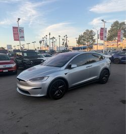 2026 Tesla Model X Long Range