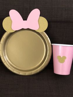 Minnie Mouse set Decorations Birthday Party Plates