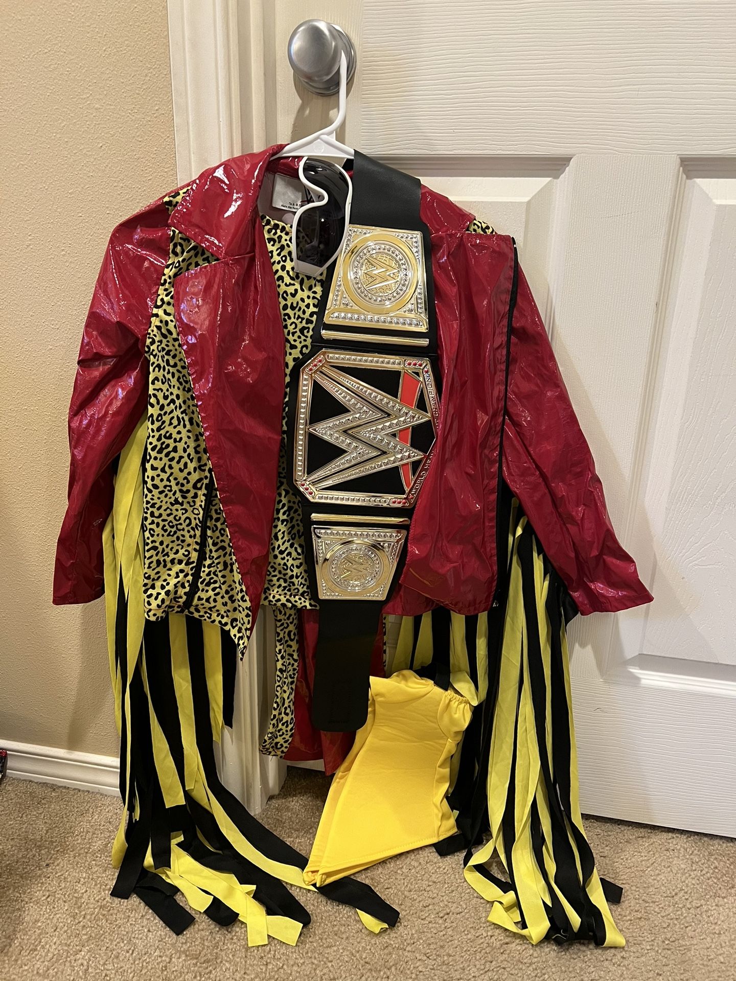 Macho Man Randy Savage Costume