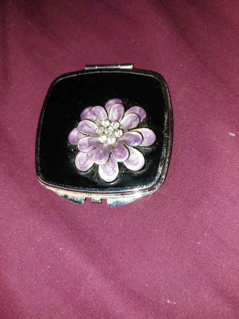 Dual Mirror Compact