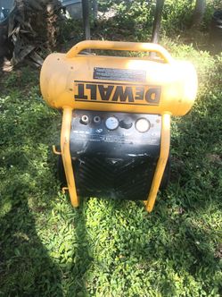 Air compressor