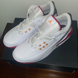 Nike Jordan Max Aura 5