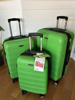 Rockland Melbourne Hardside Expandable Spinner (20/24/28)