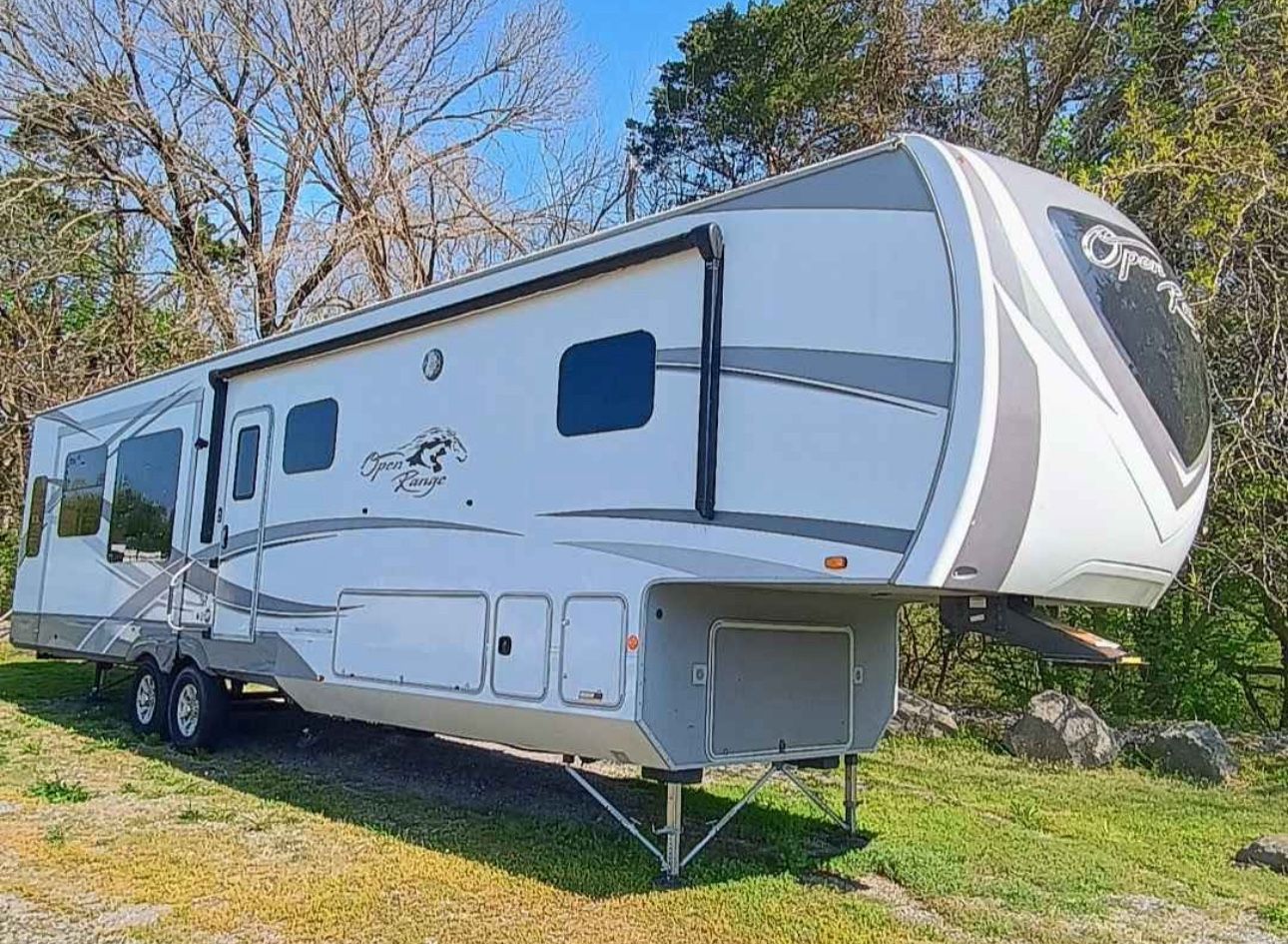 2021 Highland Ridge Open Range 371mbh