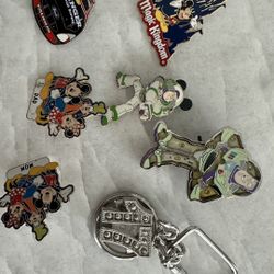 Disney Collectors Pins 