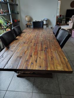 Wood table 5 chairs Super nice!!