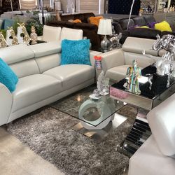 Beautiful Furniture Sofa & Loveseat Available On Sale Now For $499 Floor Model Color White And Black Are Available 