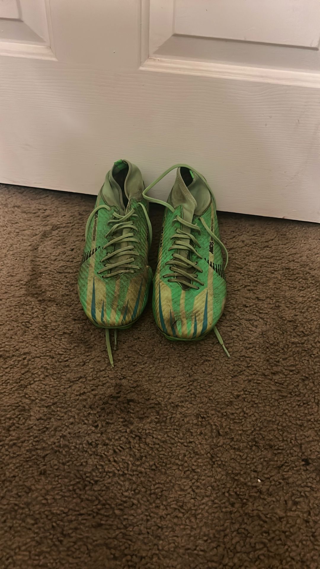 Nike MDS soccer cleats size 10.5mens
