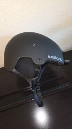 Sandbox Icon Snow Helmet