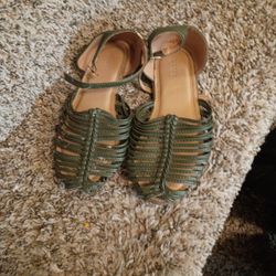 Sandals for Girls
