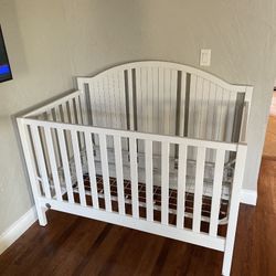 Baby crib