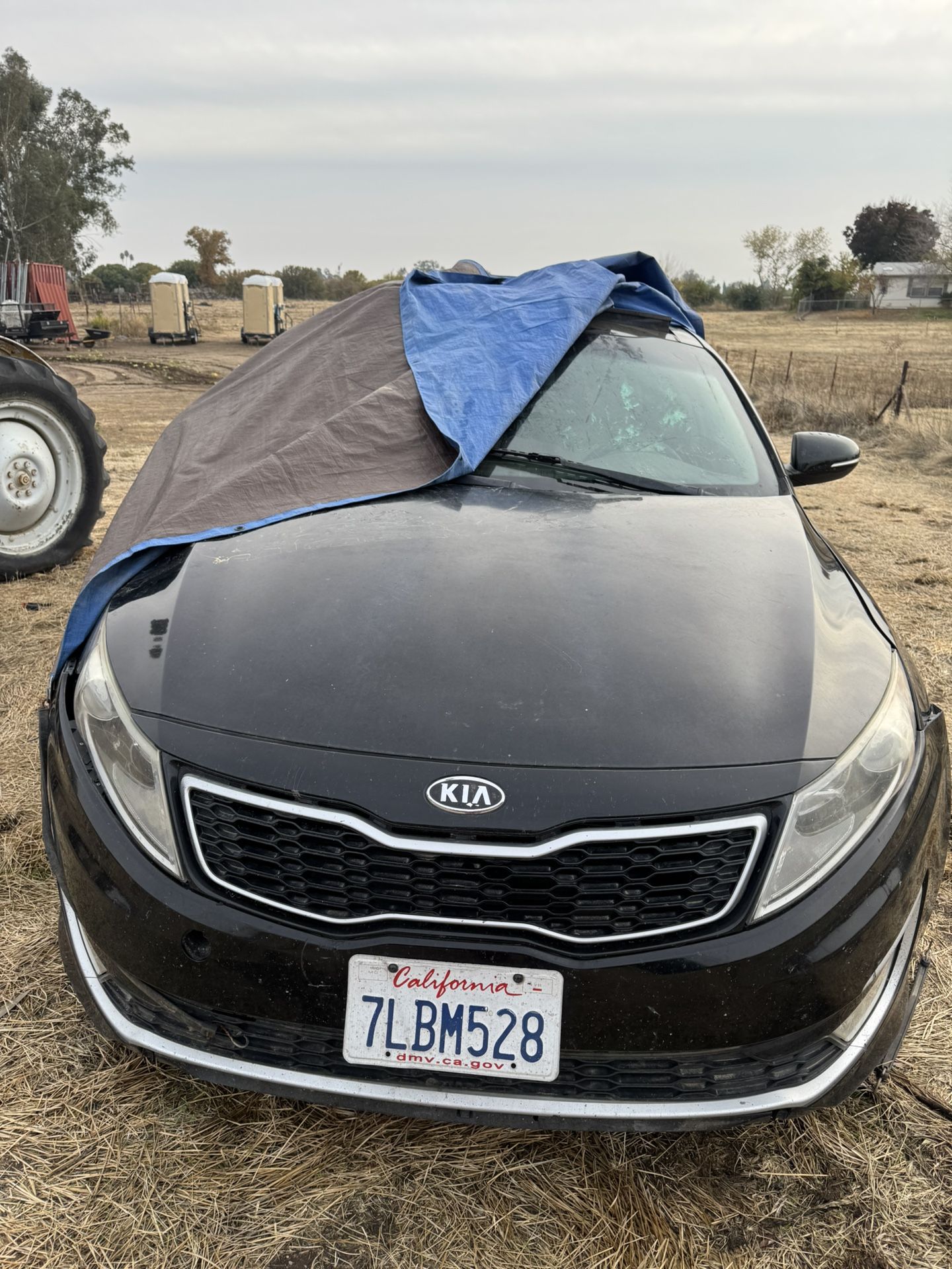 2012 Kia Optima Hybrid (SELLING FOR PARTS)