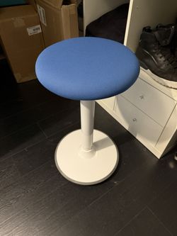 Fully Luna Stool