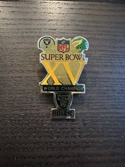 Super Bowl XV - 15 Pin - Oakland Raiders Versus The Philadelphia Eagles 