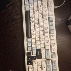 Aula Keyboard