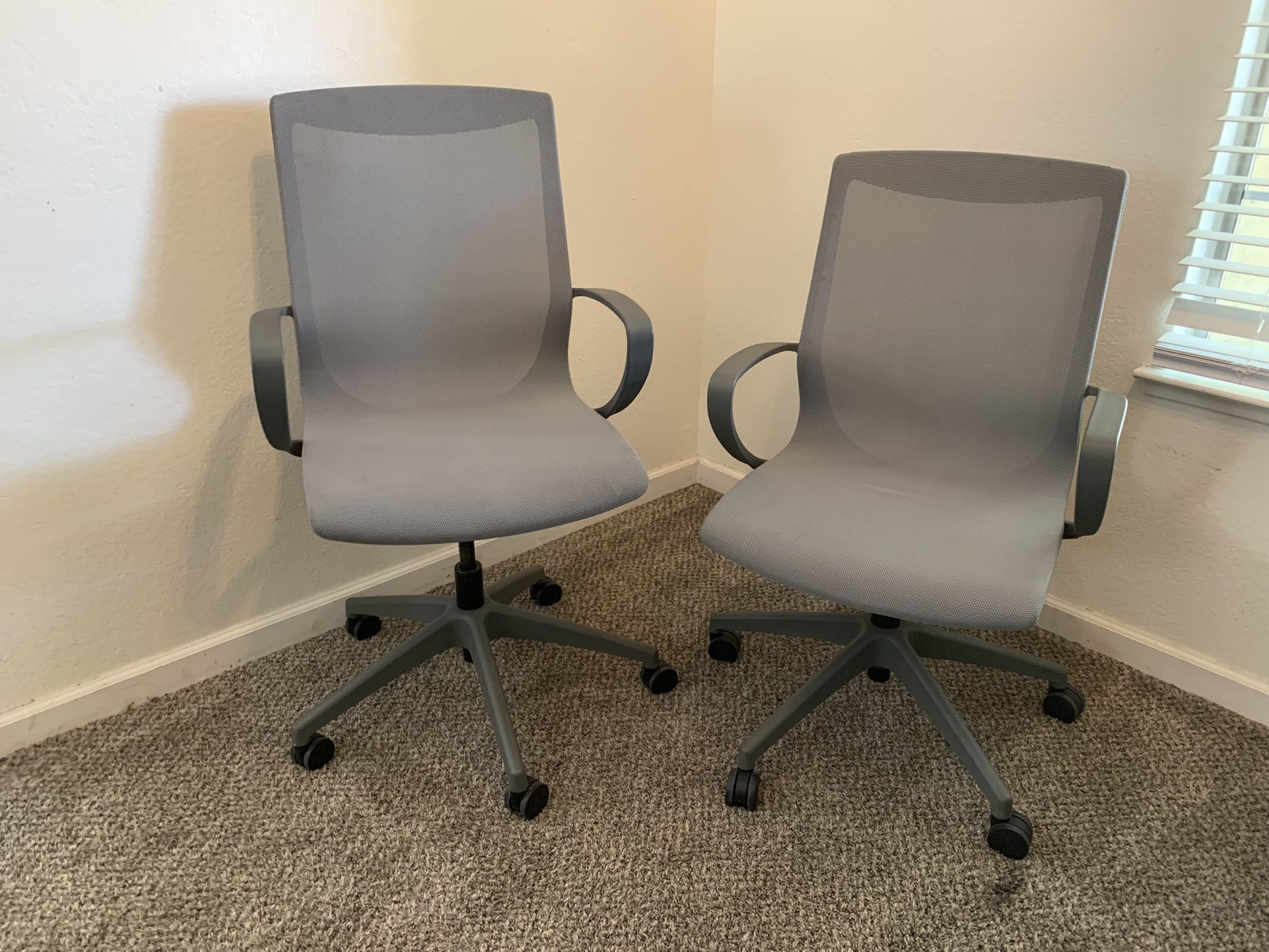 Performance Furnishings Marics Series Egonomic Office Task Chairs