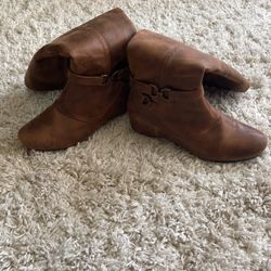Boots 👢 
