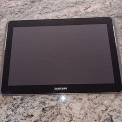 Samsung 11 Inch Verizon Tablet New Condition With Charger $35 Works Great