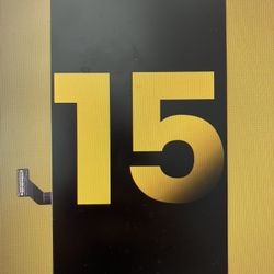 iPhone 15 Screen