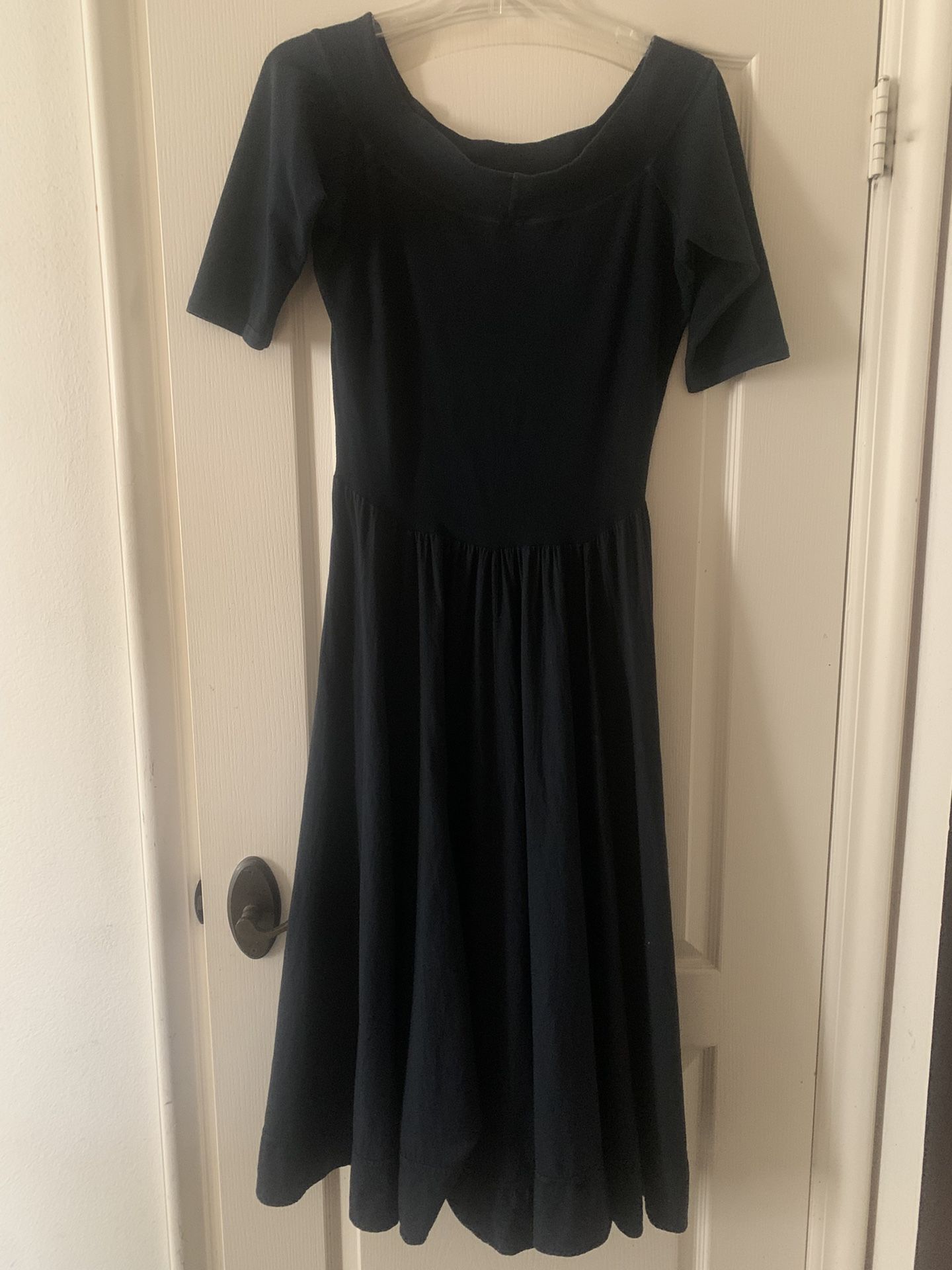 2 Luna Lutz Off The Shoulder Dresses & Leopard Skirt