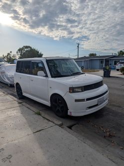 2004 Scion xb